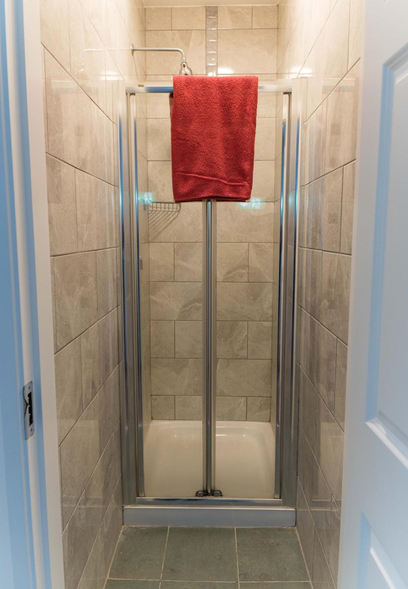 Glancys Accomadation Carrick on Shannon Εξωτερικό φωτογραφία