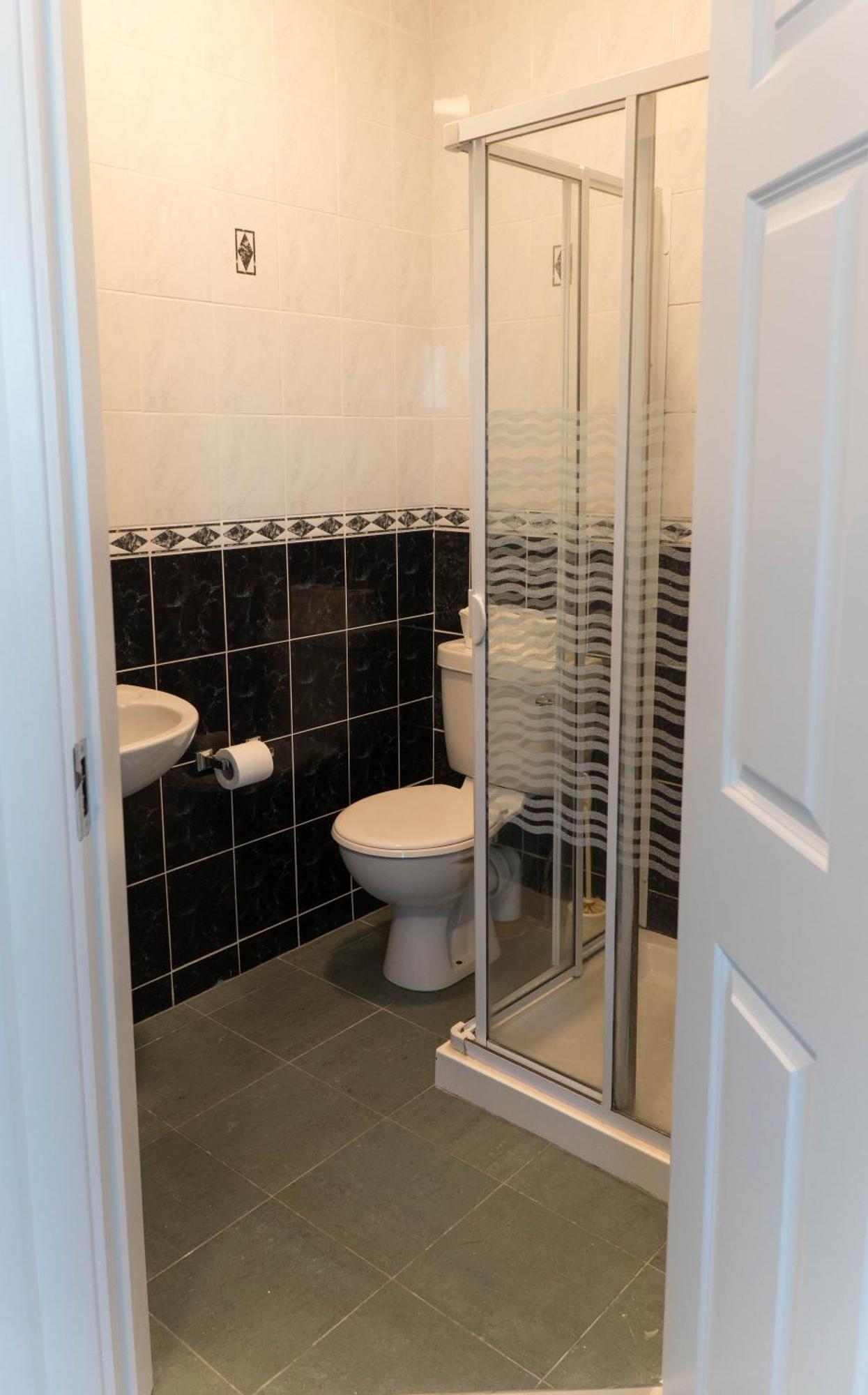 Glancys Accomadation Carrick on Shannon Εξωτερικό φωτογραφία